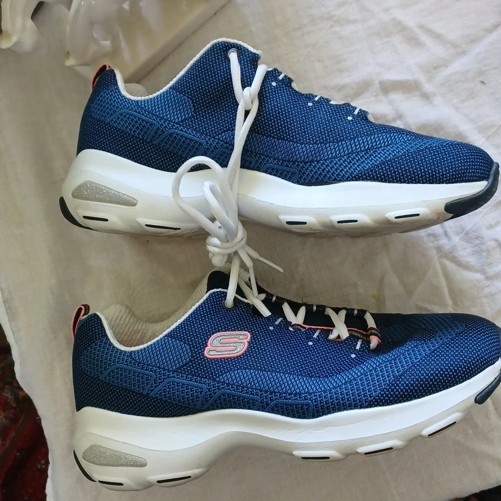 Skechers Memory Foam Blue/Pink Sneakers, 9